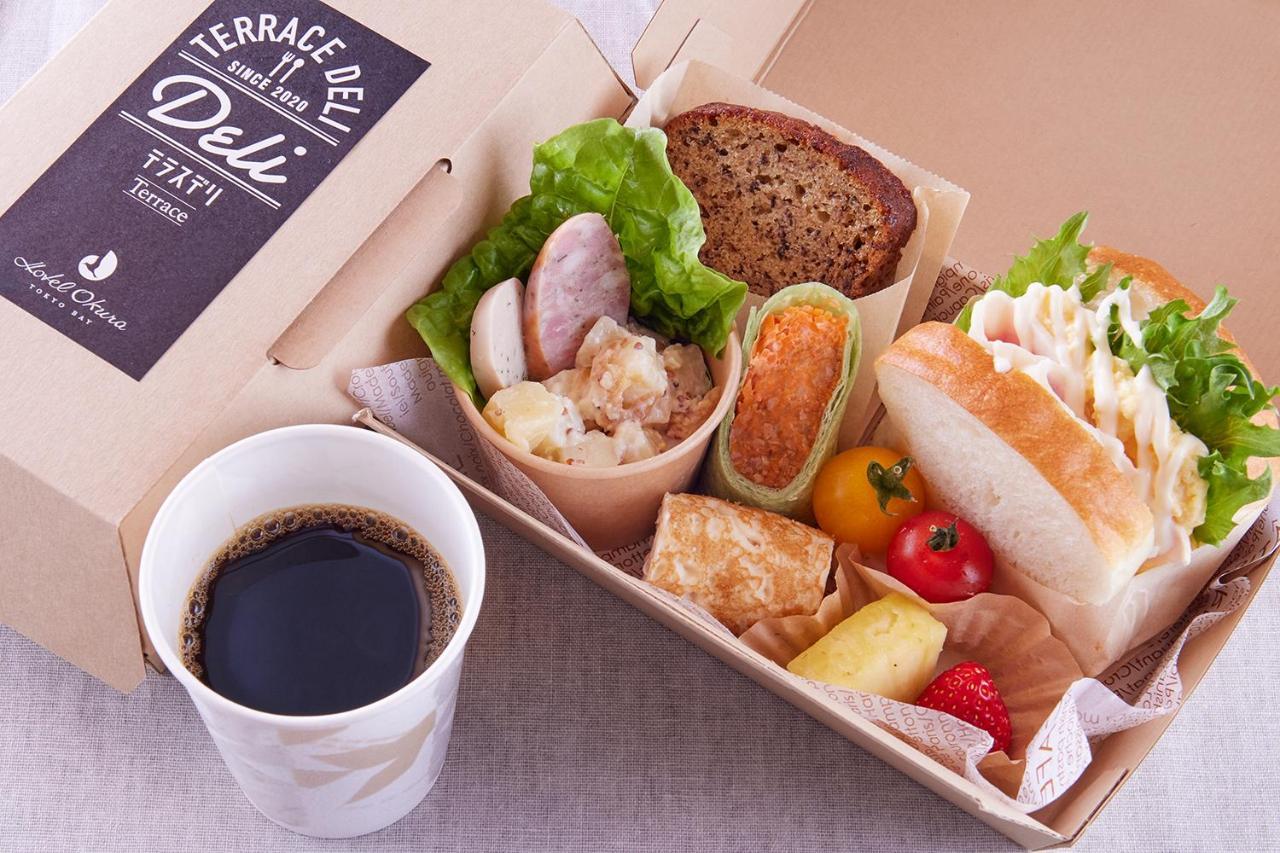 Hotel Okura Tokyo Bay Urayasu Zewnętrze zdjęcie A typical Japanese lunch box